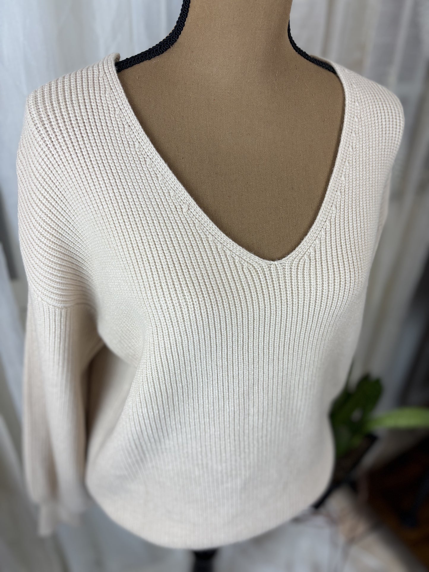 Bow Sweater